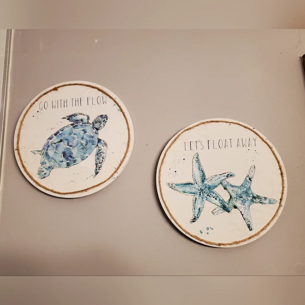 Lets Float Away Starfish & Sea Turtle Round Canvas Wall Decor